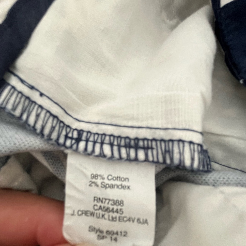 J. Crew Women’s Nautical Capris Size 8 - Picture 2 of 2